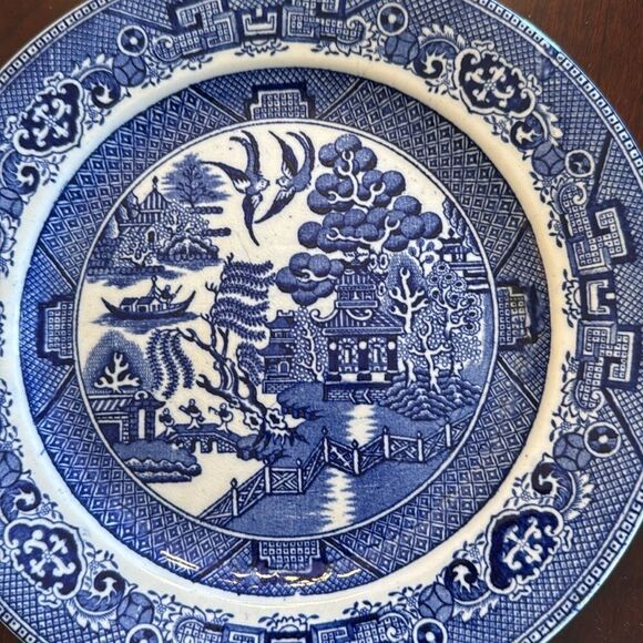 Ye Olde Willow Stafford England 9” Plate - Vintage Condition - See all photos - Picture 2 of 7